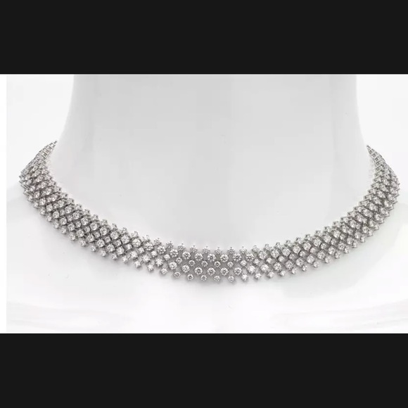 Crieri, Diamond 21 Cts White Gold Jewelry Suite - Picture 2 of 5